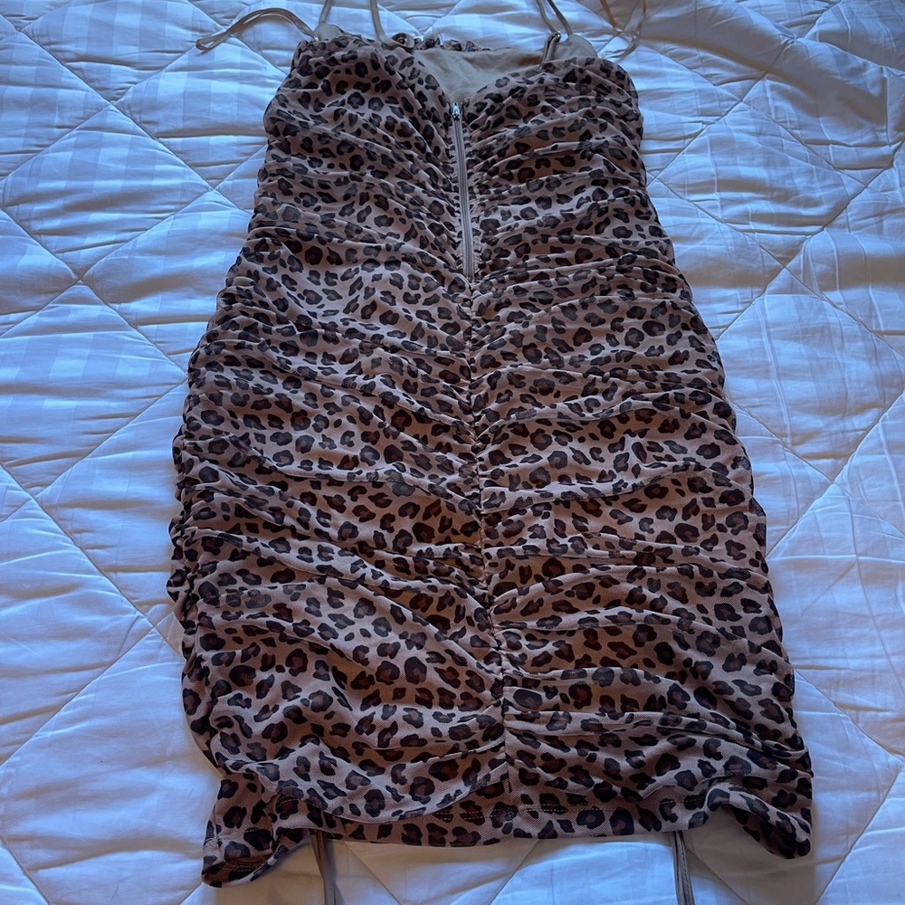 Cheetah print mini ruffle dress, 2x